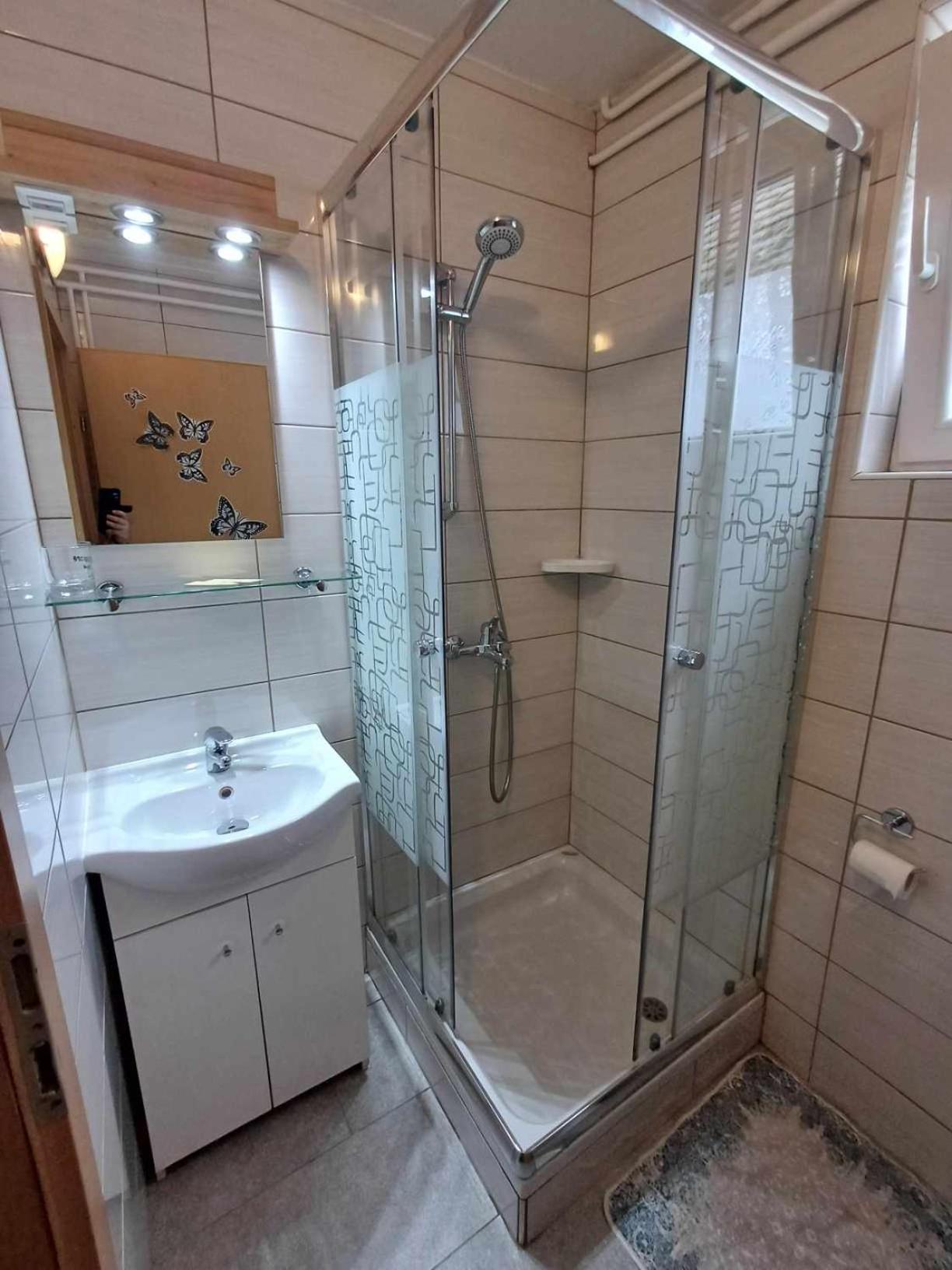 Apartmaji Slatenik بوويتش المظهر الخارجي الصورة